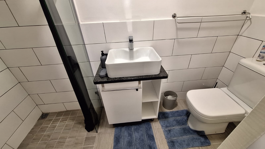 2 Bedroom Property for Sale in Stilbaai Wes Western Cape